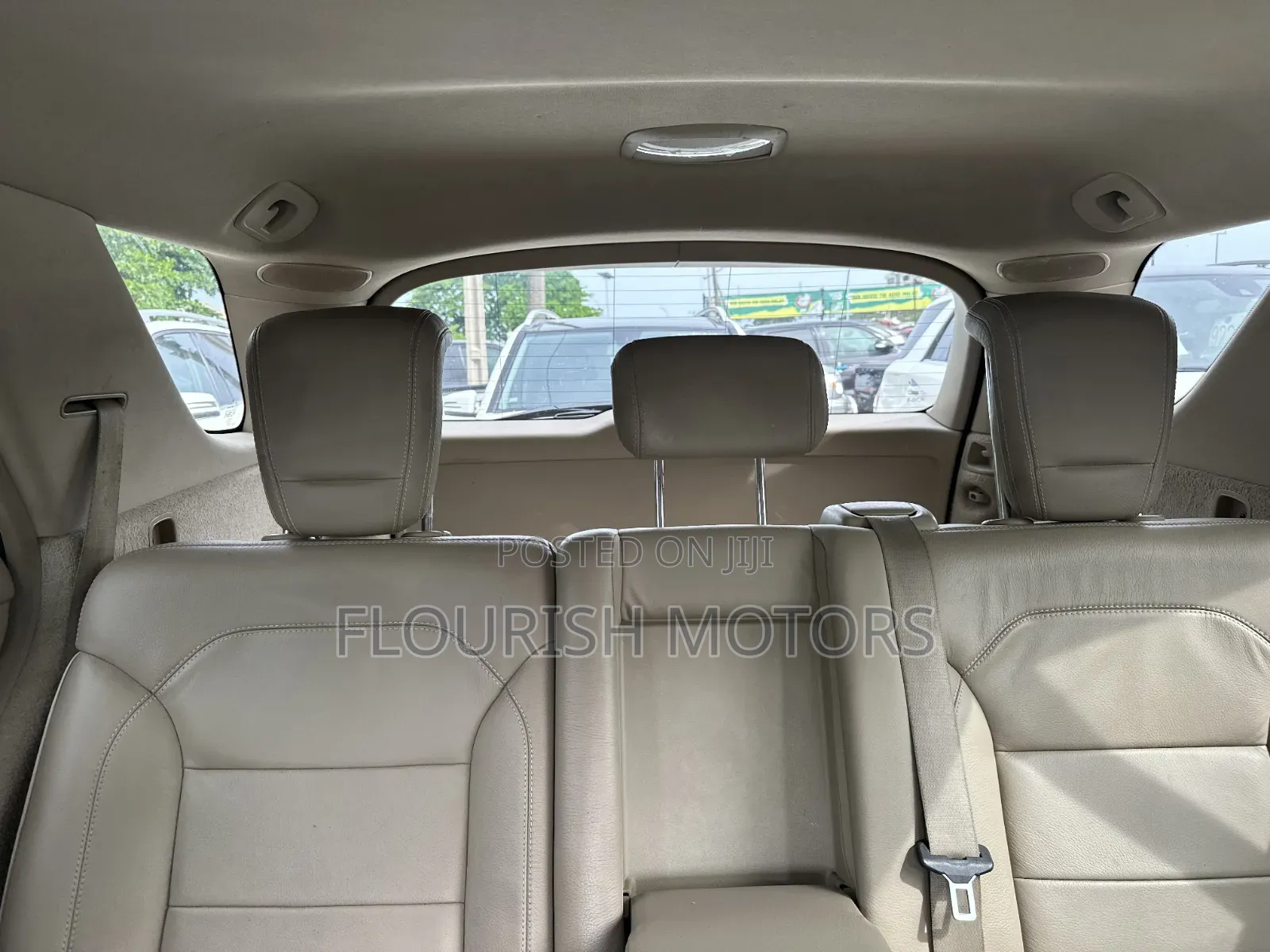 Mercedes-Benz M Class ML350 4MATIC 4dr SUV AWD (3.5L 6cyl 7A) 2014 Gray