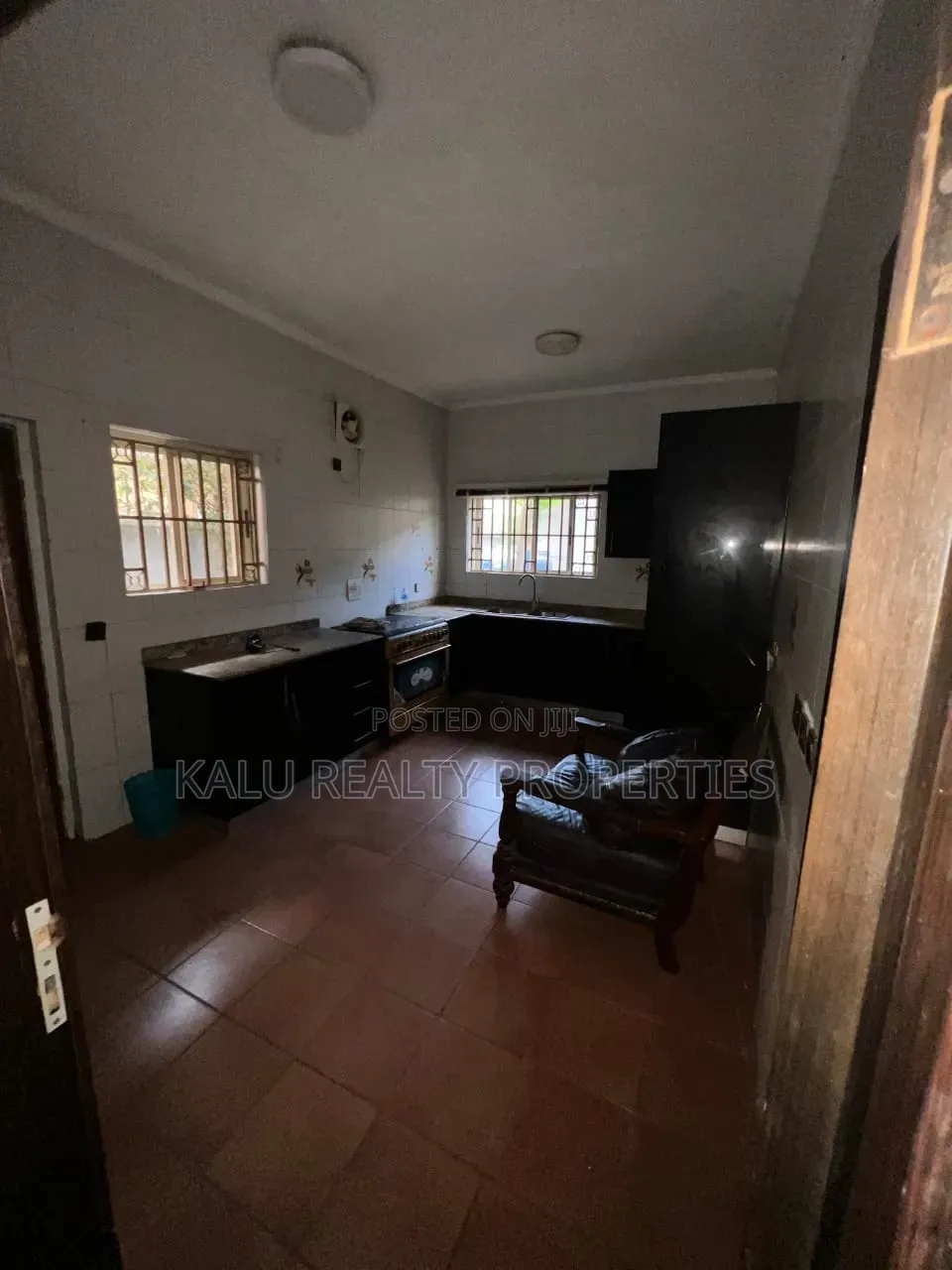 4bdrm Duplex in Lekki Phase1 for rent