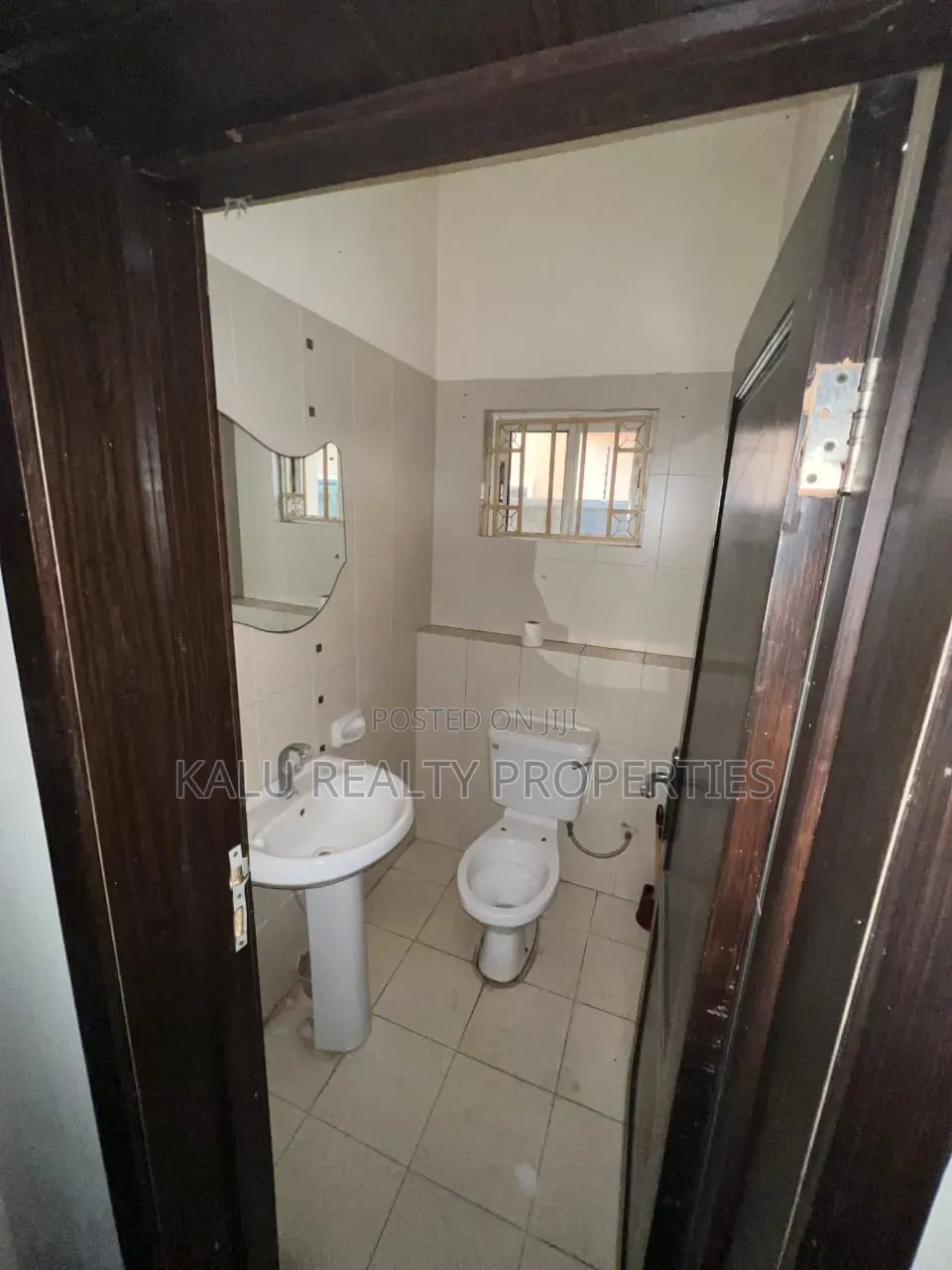 4bdrm Duplex in Lekki Phase1 for rent