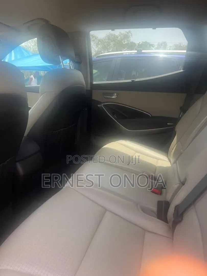 Hyundai Santa Fe 2015 Burgundy