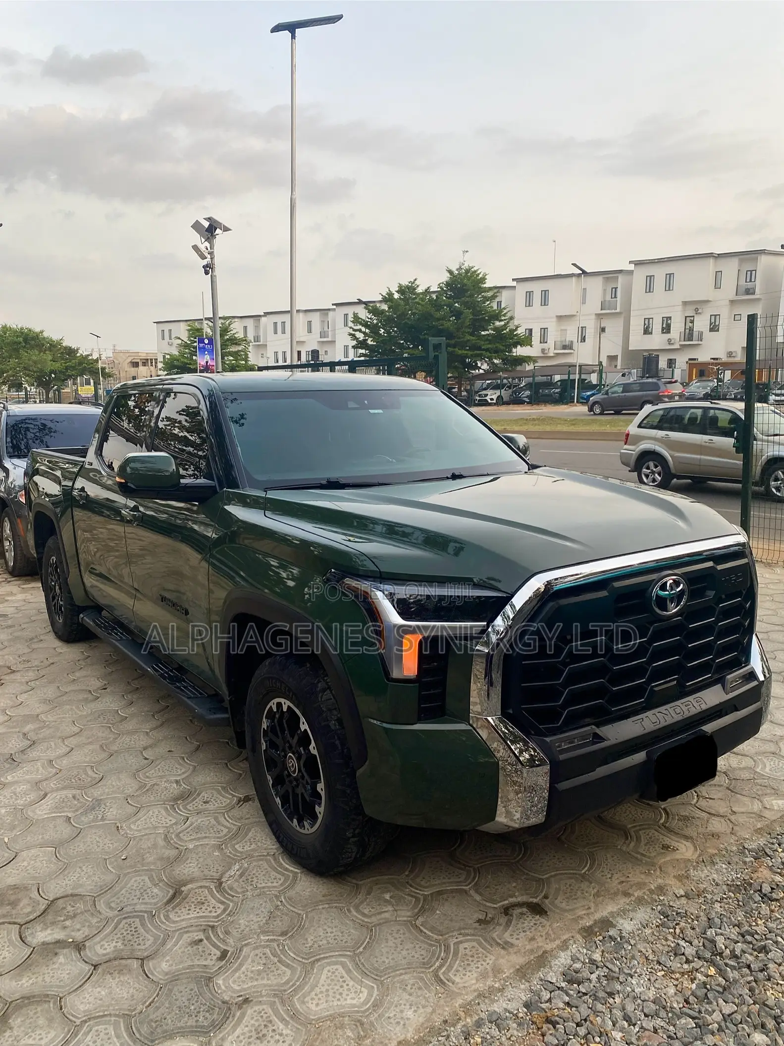 Toyota Tundra SR5 2022 Green