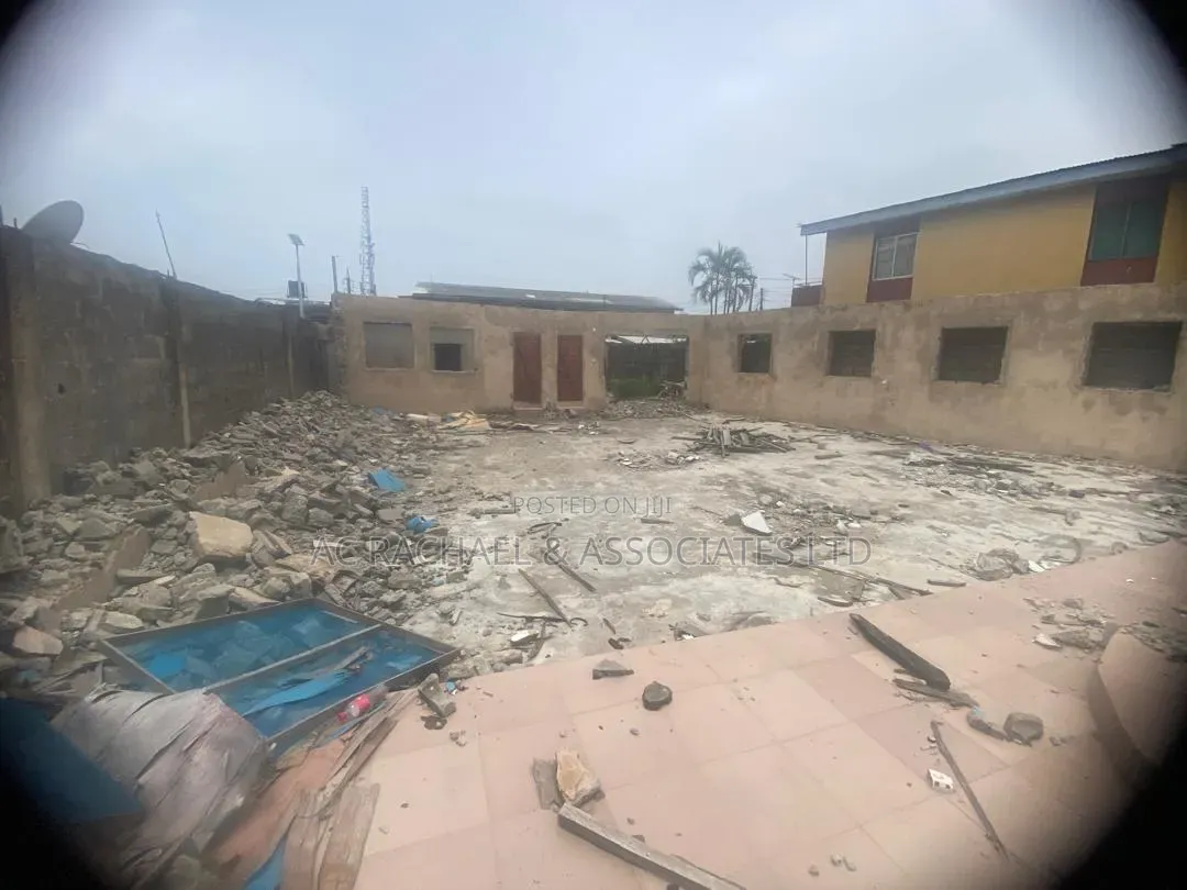 500sqm Warehouse, Open Space for Lease at Mushin Close to Ladipo