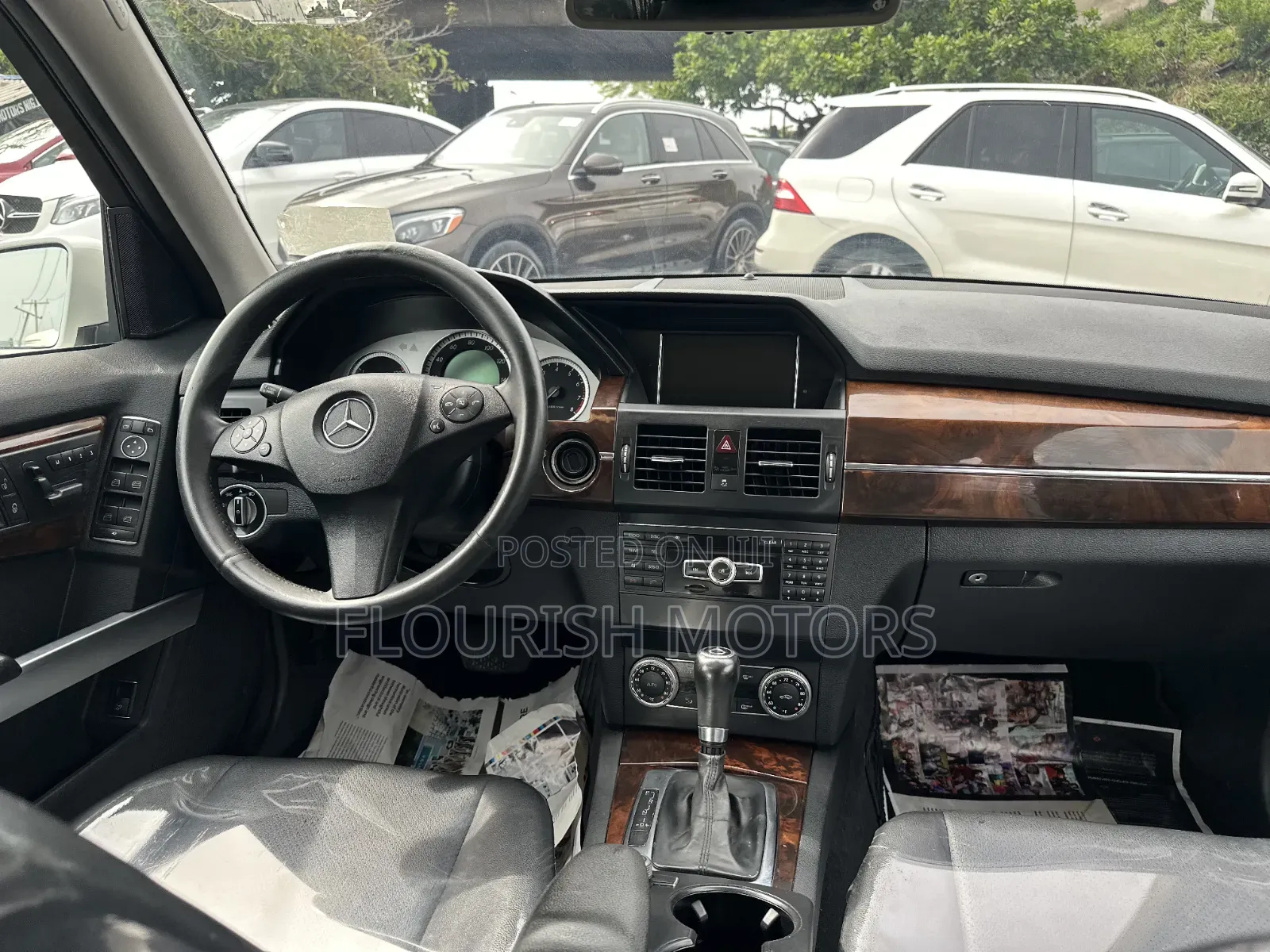 Mercedes-Benz GLK-Class 350 2010 White