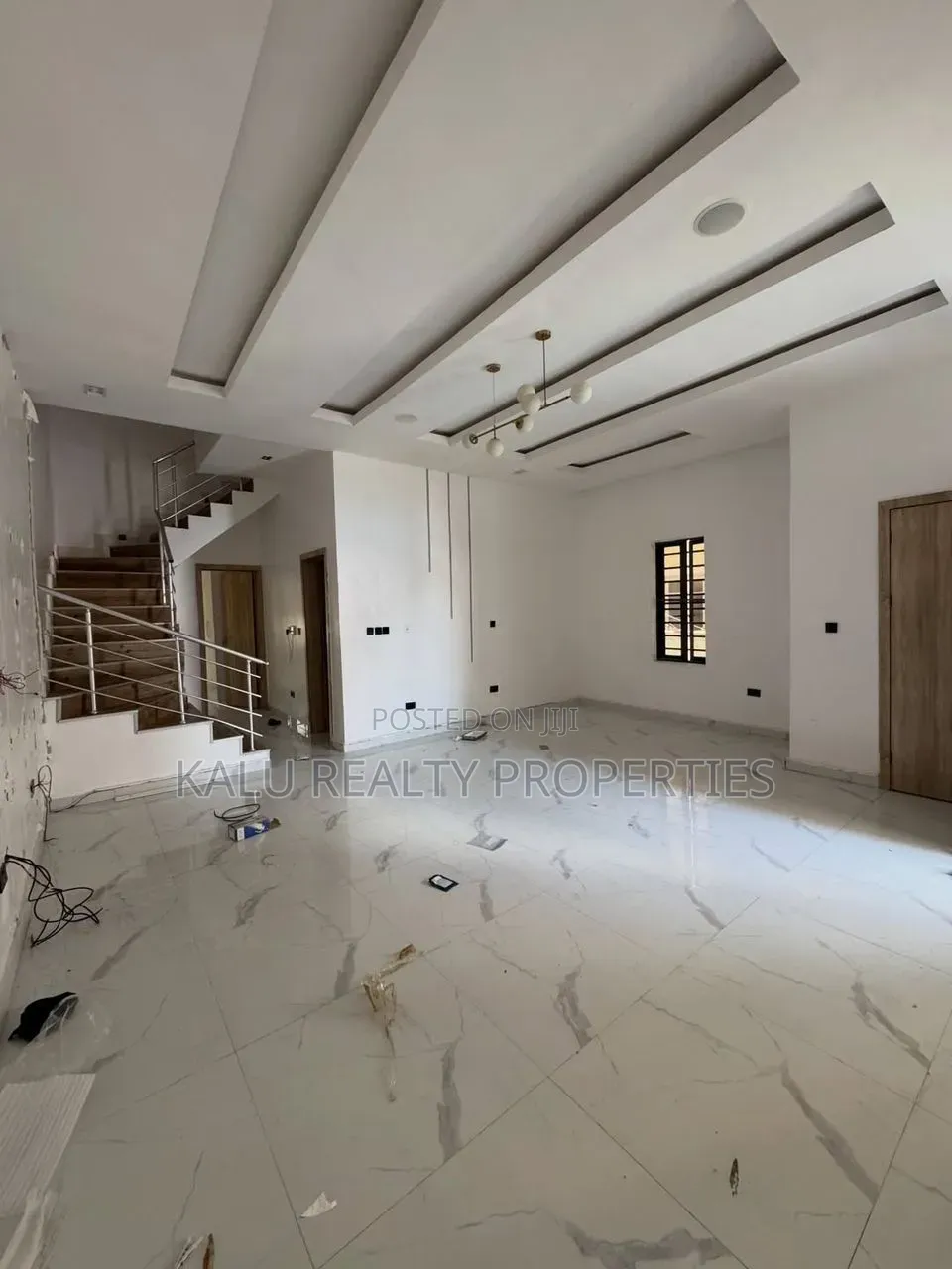 4bdrm Duplex in Idado for rent