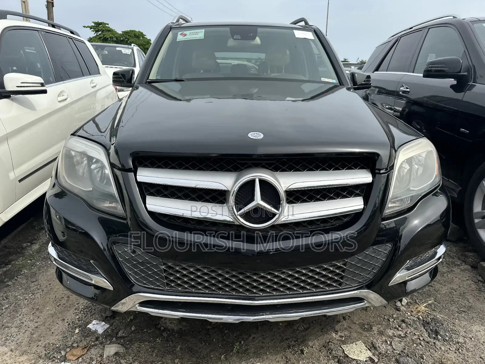 Mercedes-Benz GLK-Class Base GLK 350 4dr AWD 4MATIC (3.5L 6cyl 7A) 2015