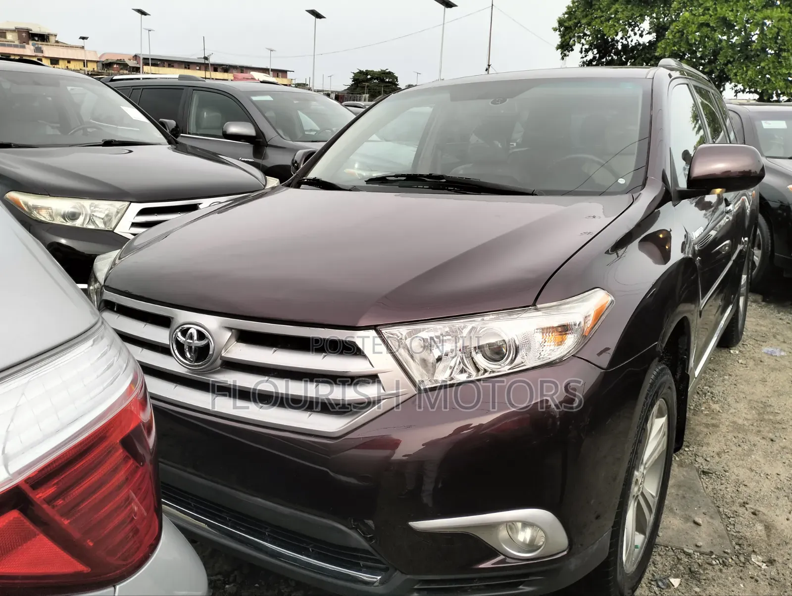 Toyota Highlander Limited 2012 Maroon