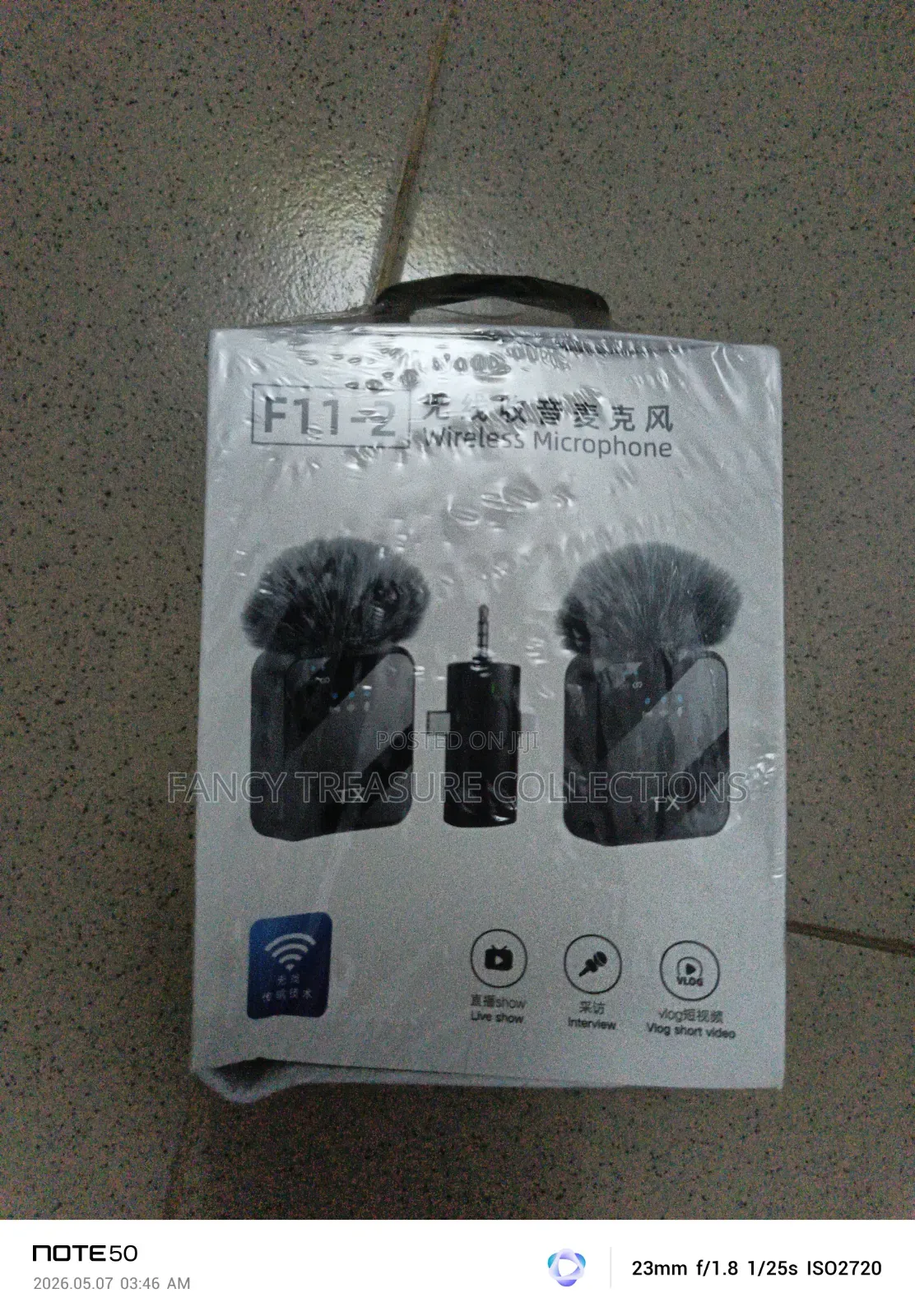 F11-2 Wireless Microphone