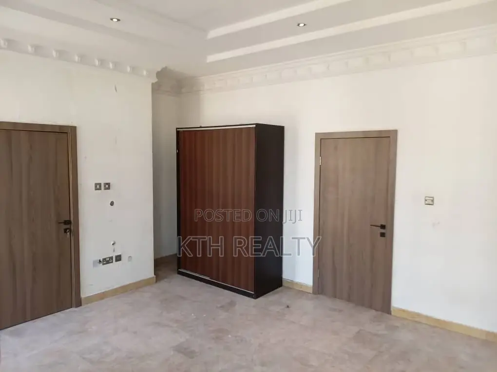 5bdrm Duplex in Ikoyi, Banana Island for rent
