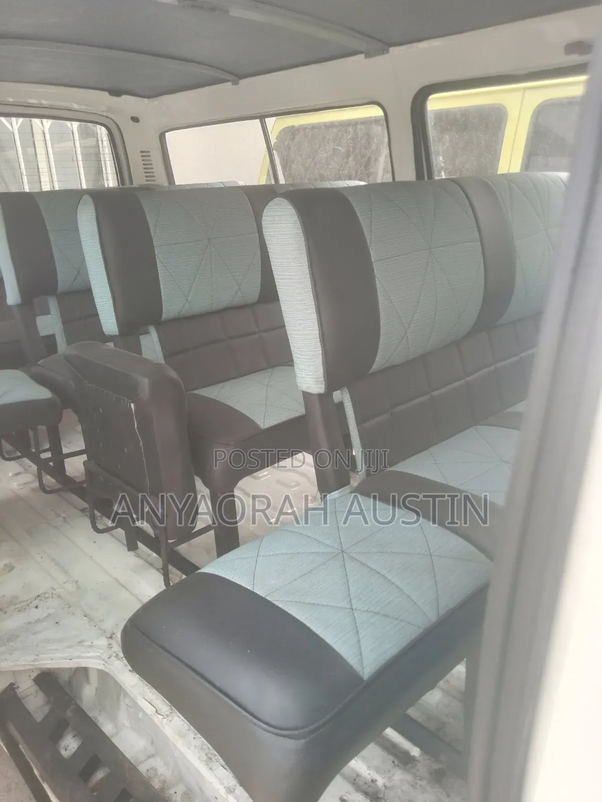 Toyota HiAce 2004 White