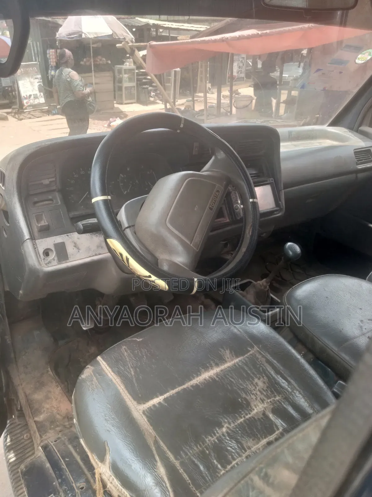 Toyota HiAce 2004 Blue
