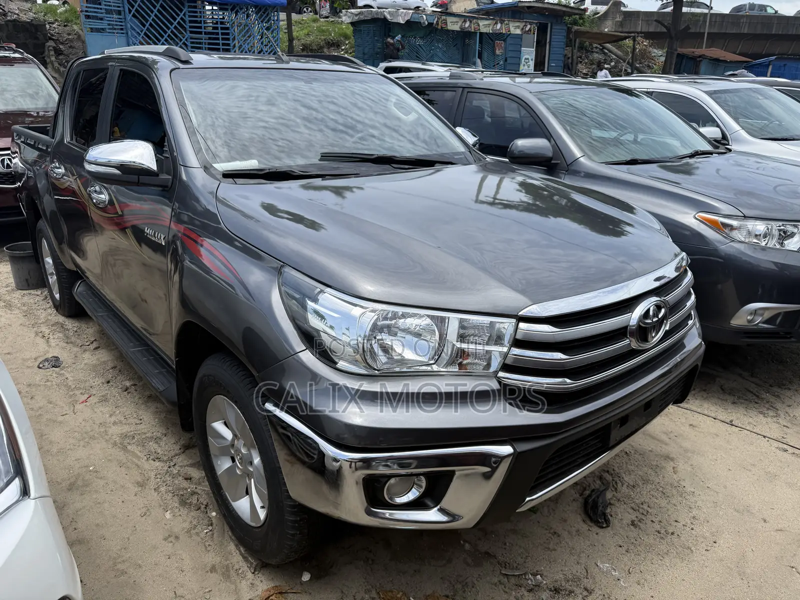 Toyota Hilux 2021 Gray
