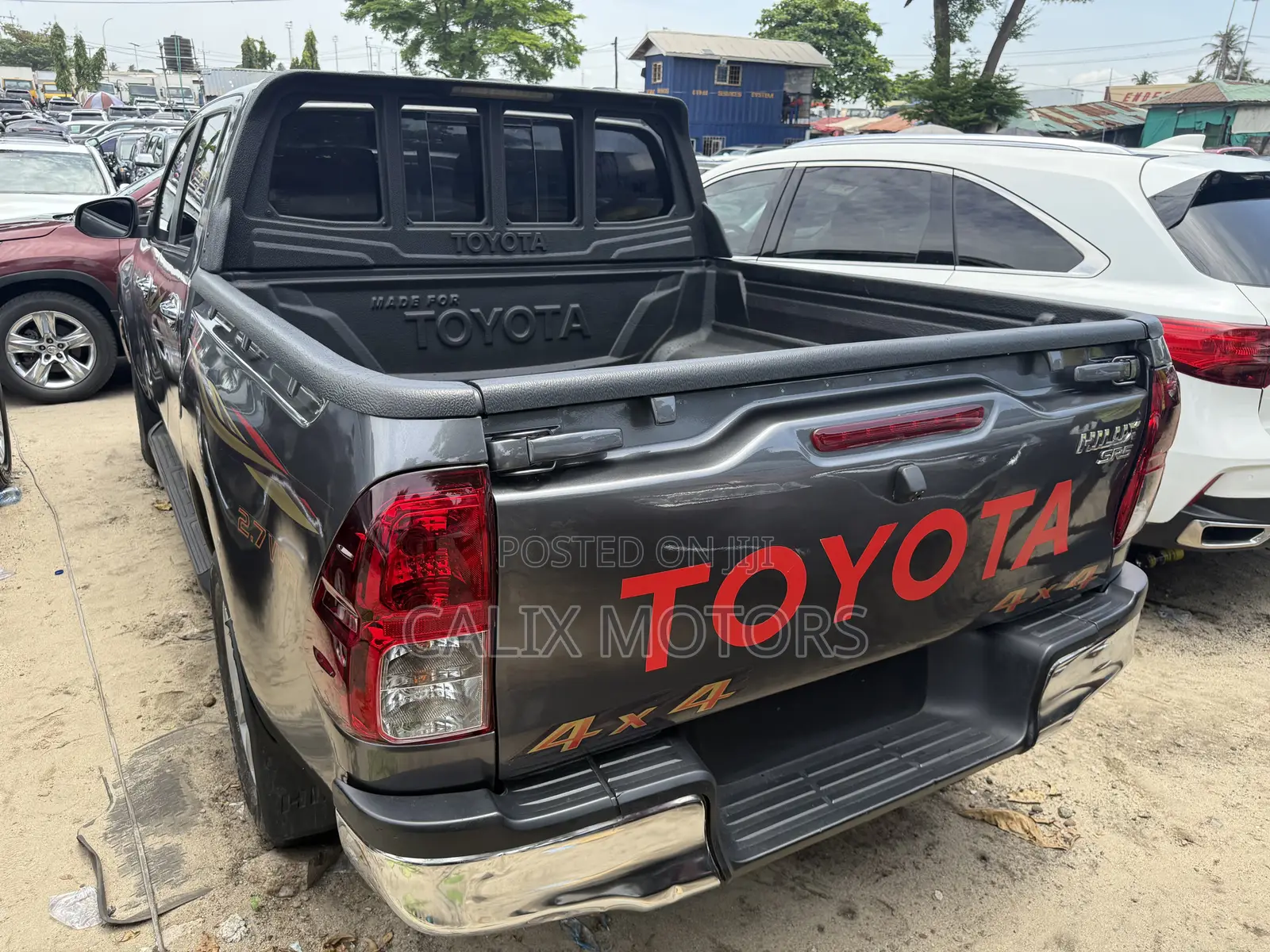 Toyota Hilux 2021 Gray