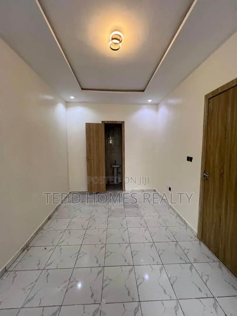 2bdrm Apartment in Ikate, Ilasan for rent