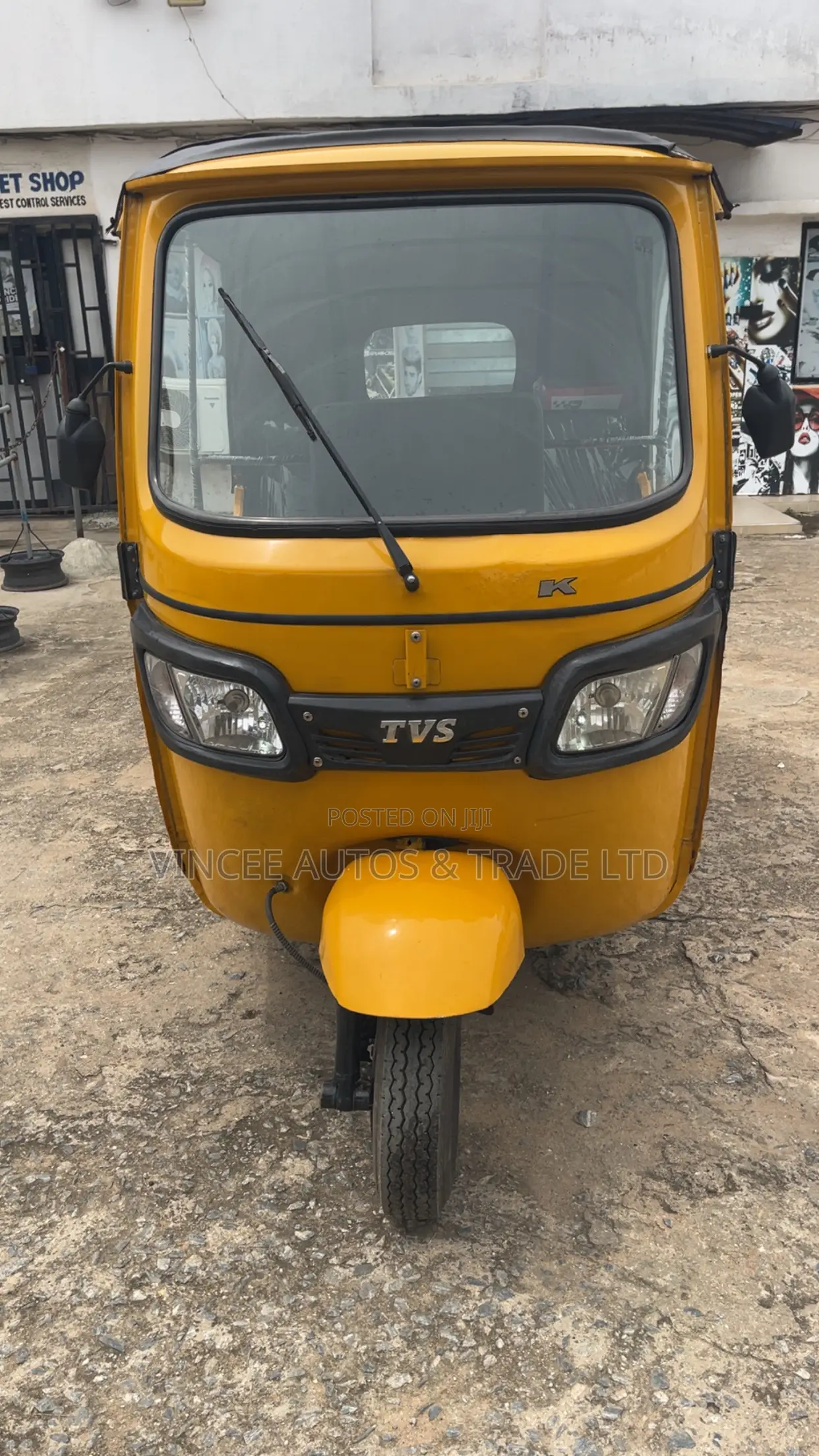 TVS King Deluxe Plus iTouch Start 2023 Yellow