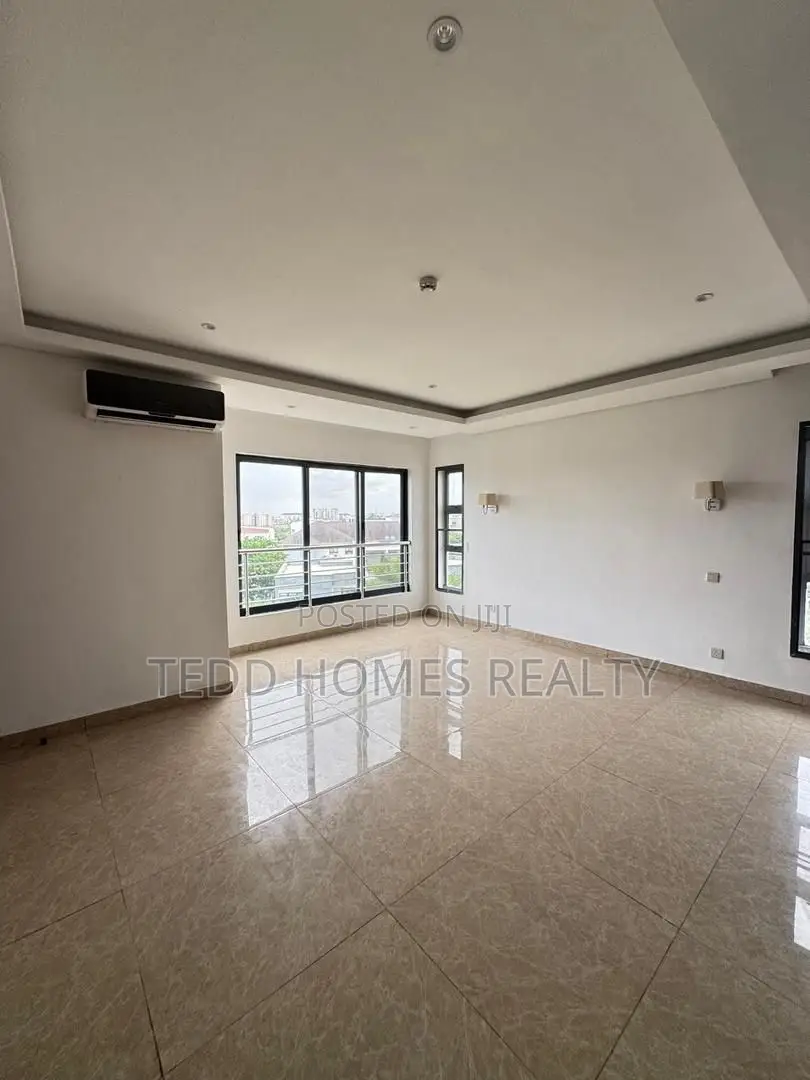 4bdrm Maisonette in Banana Island for rent