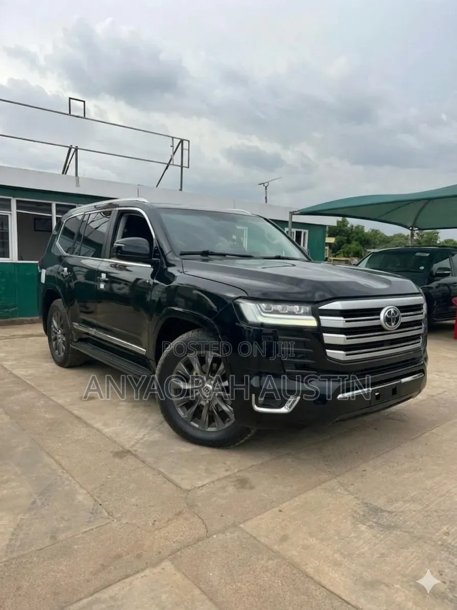 Toyota Land Cruiser 2014 Black
