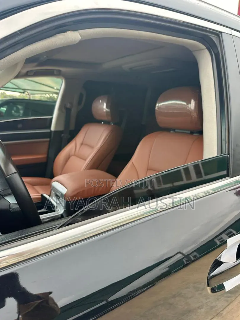 Toyota Land Cruiser 2014 Black