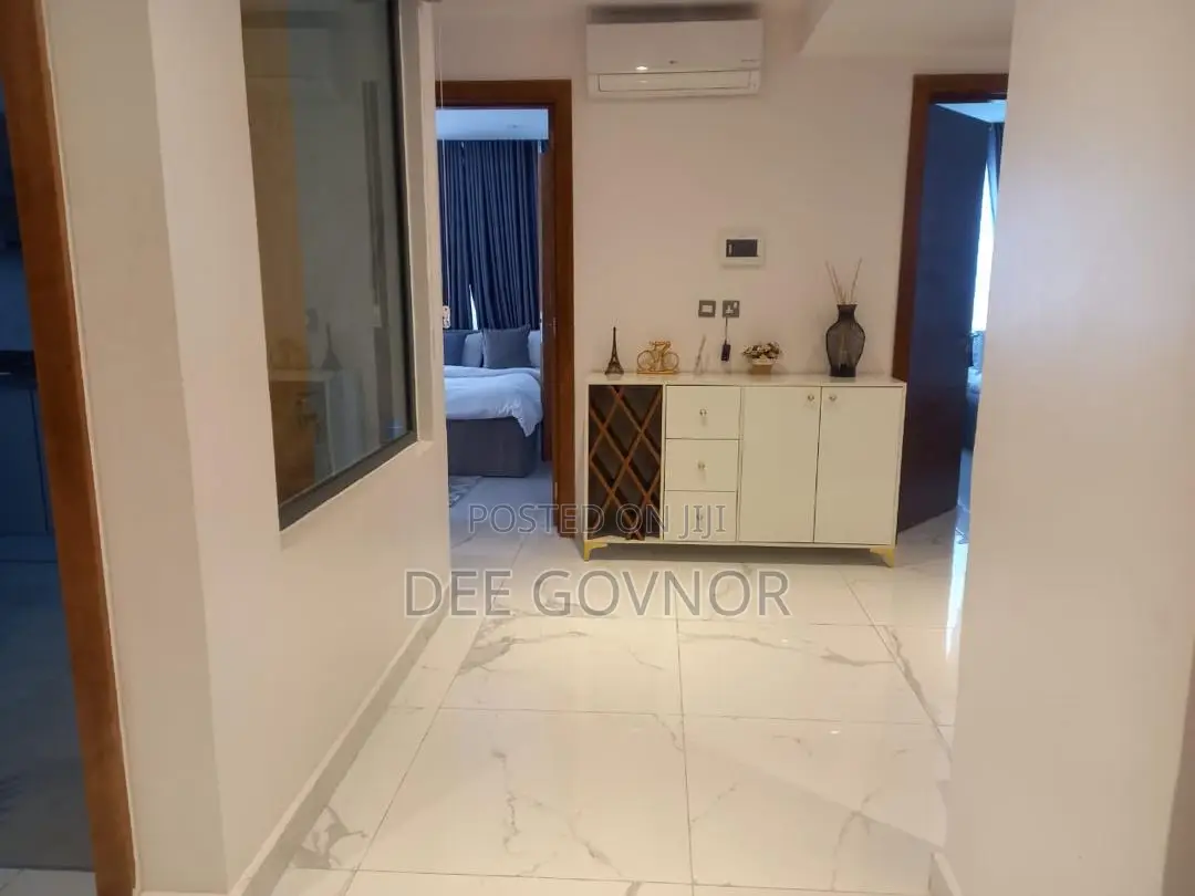 2bdrm Block of Flats in V I, Adeola Odeku for sale