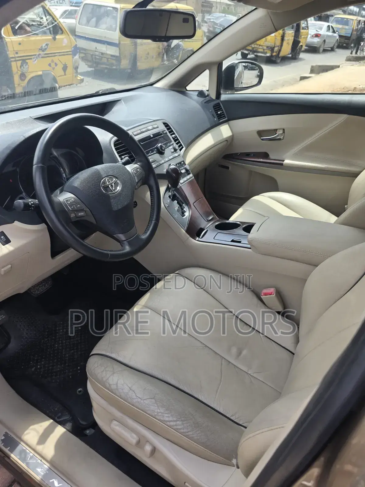 Toyota Venza V6 2010 Brown