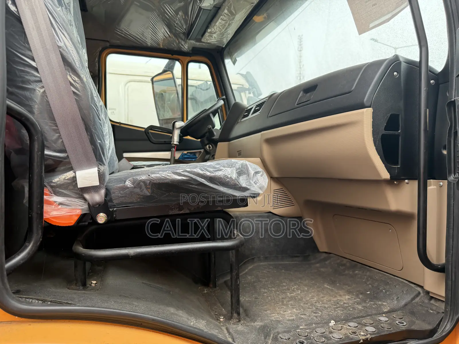Covid 19 Howo Dump Truck 371hp.