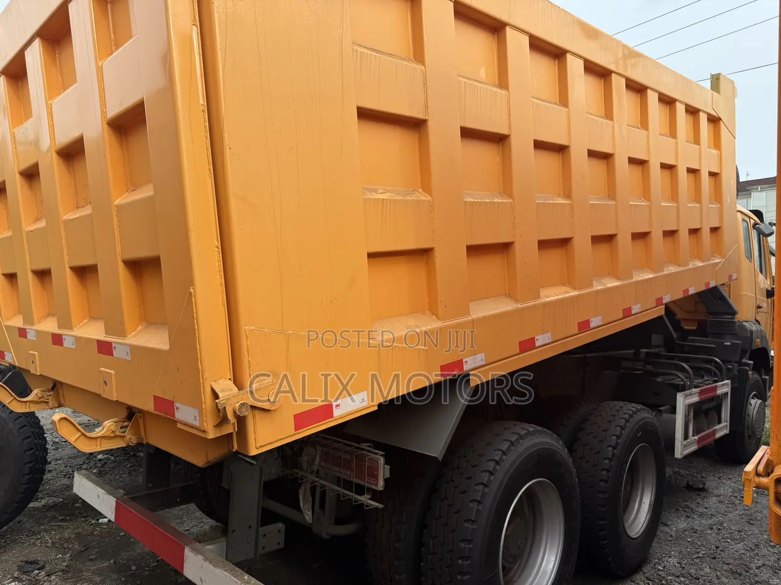 Covid 19 Howo Dump Truck 371hp.