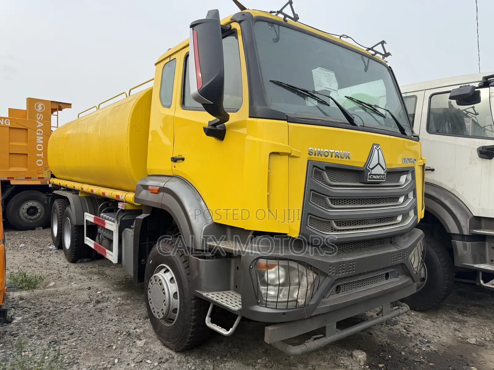 Covid -19 Howo Water Tanker Truck 20,000 Liters 371hp.