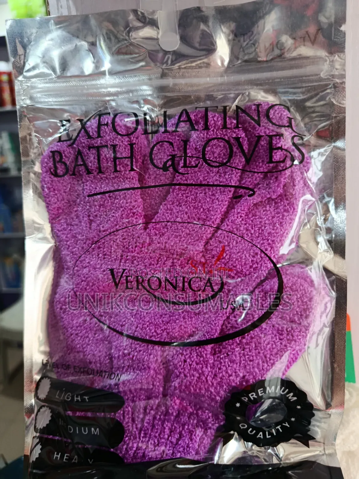 St. Veronica Exfoliating Bath Gloves- Heavy