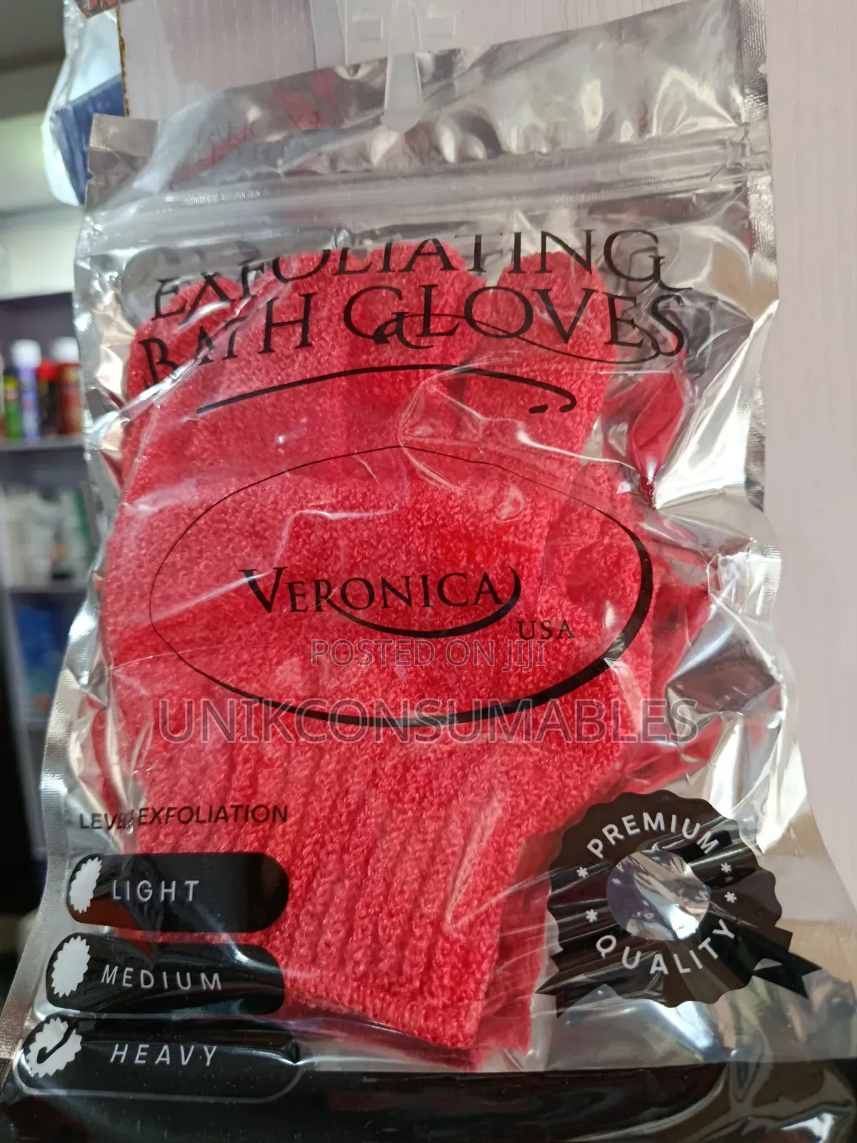 St. Veronica Exfoliating Bath Gloves- Heavy