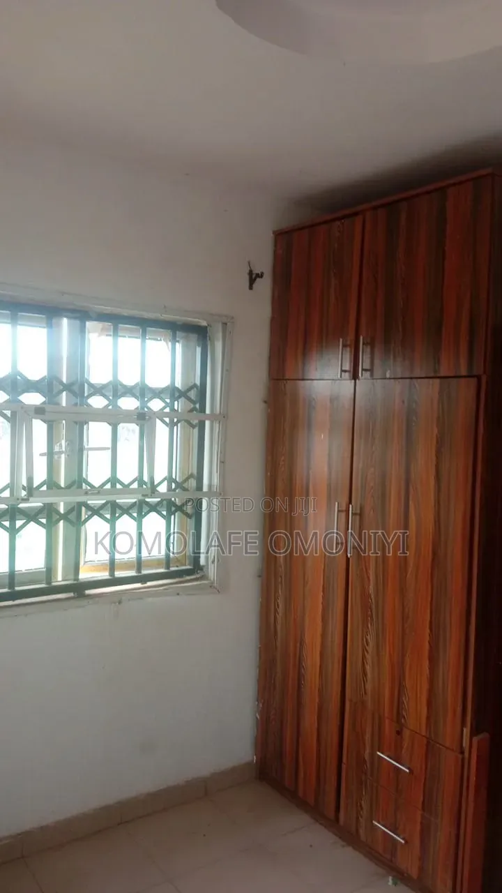 3bdrm House in Mogona Estate, Oluyole for rent