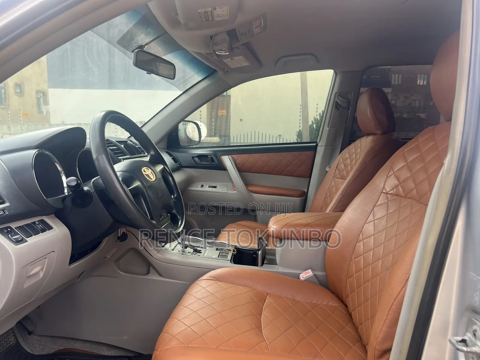 Toyota Highlander 2010 Silver