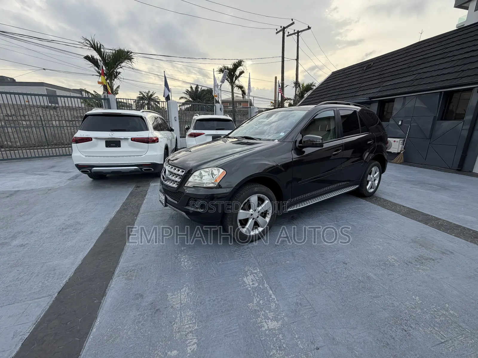 Mercedes-Benz M Class ML 350 4Matic 2011 Black