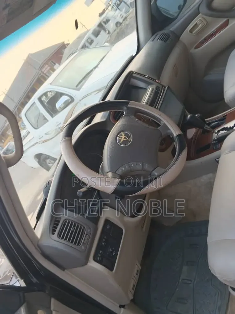 Toyota Land Cruiser 2007 Black
