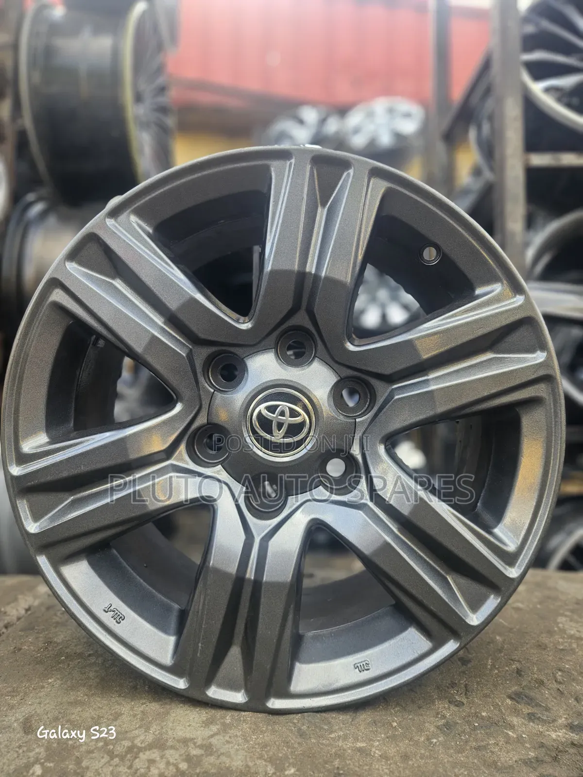 Alloy Wheel 17'inches Set Hilux 2020 Tokunbo