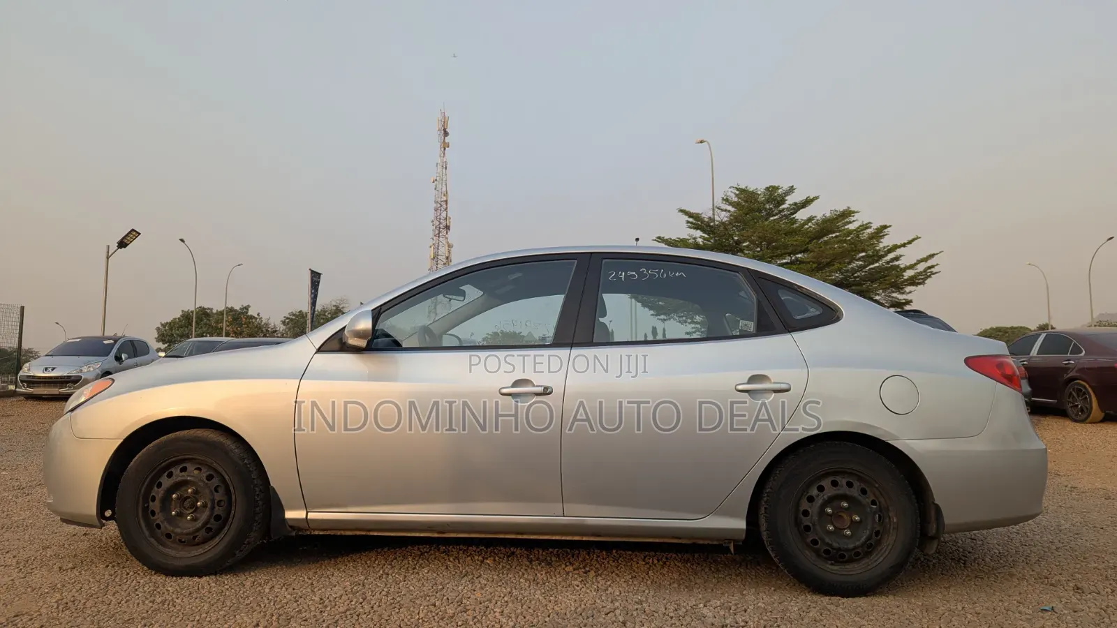 Hyundai Elantra 2010 Silver