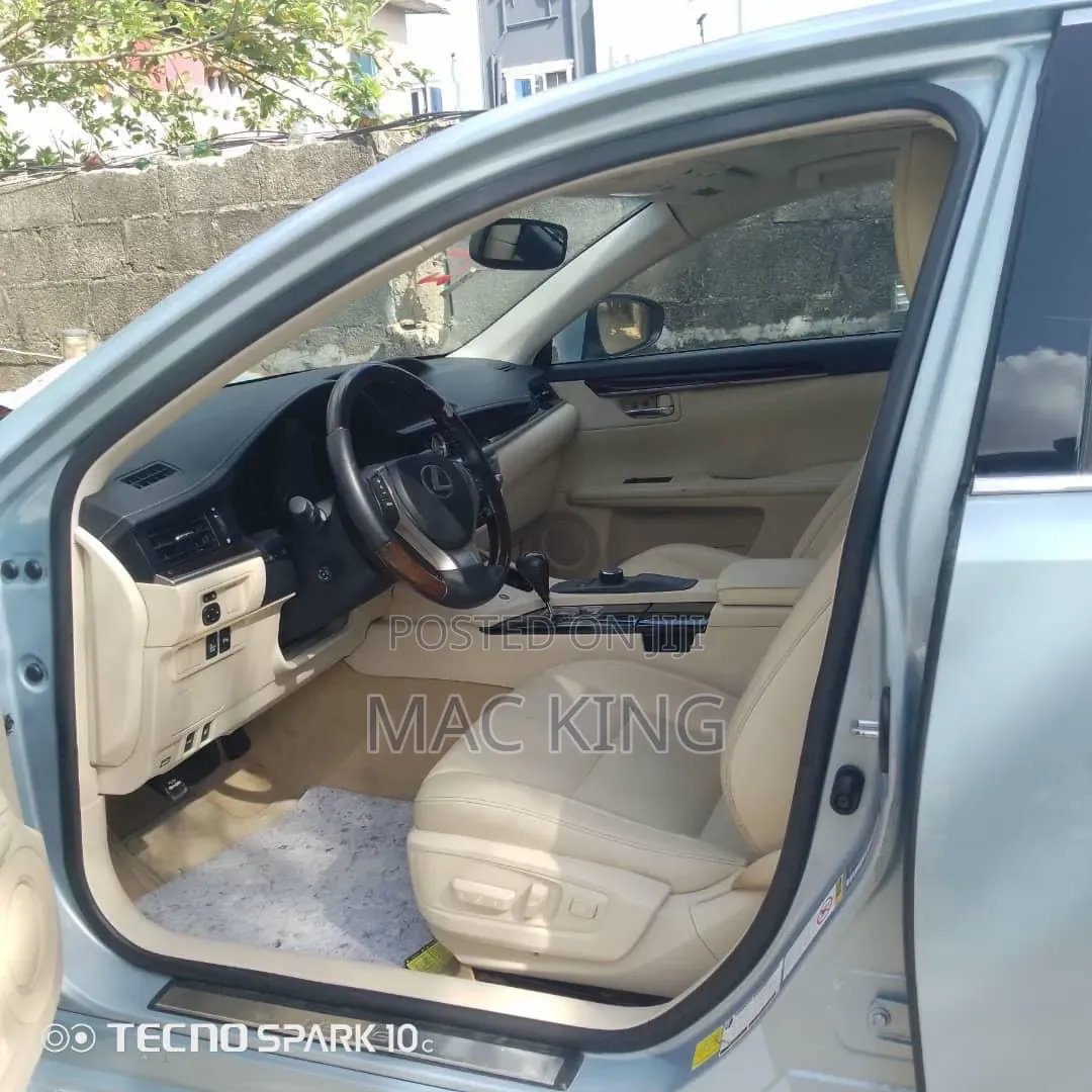 Lexus RX 2012 Blue