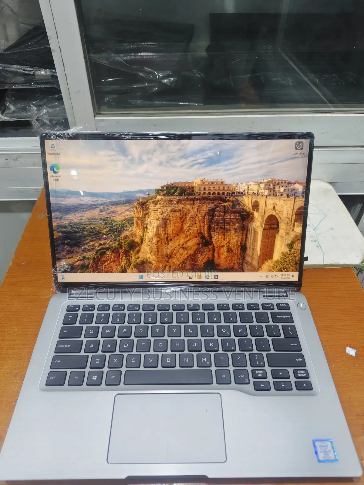 Laptop Dell Latitude 7400 8GB Intel Core i7 SSD 256GB