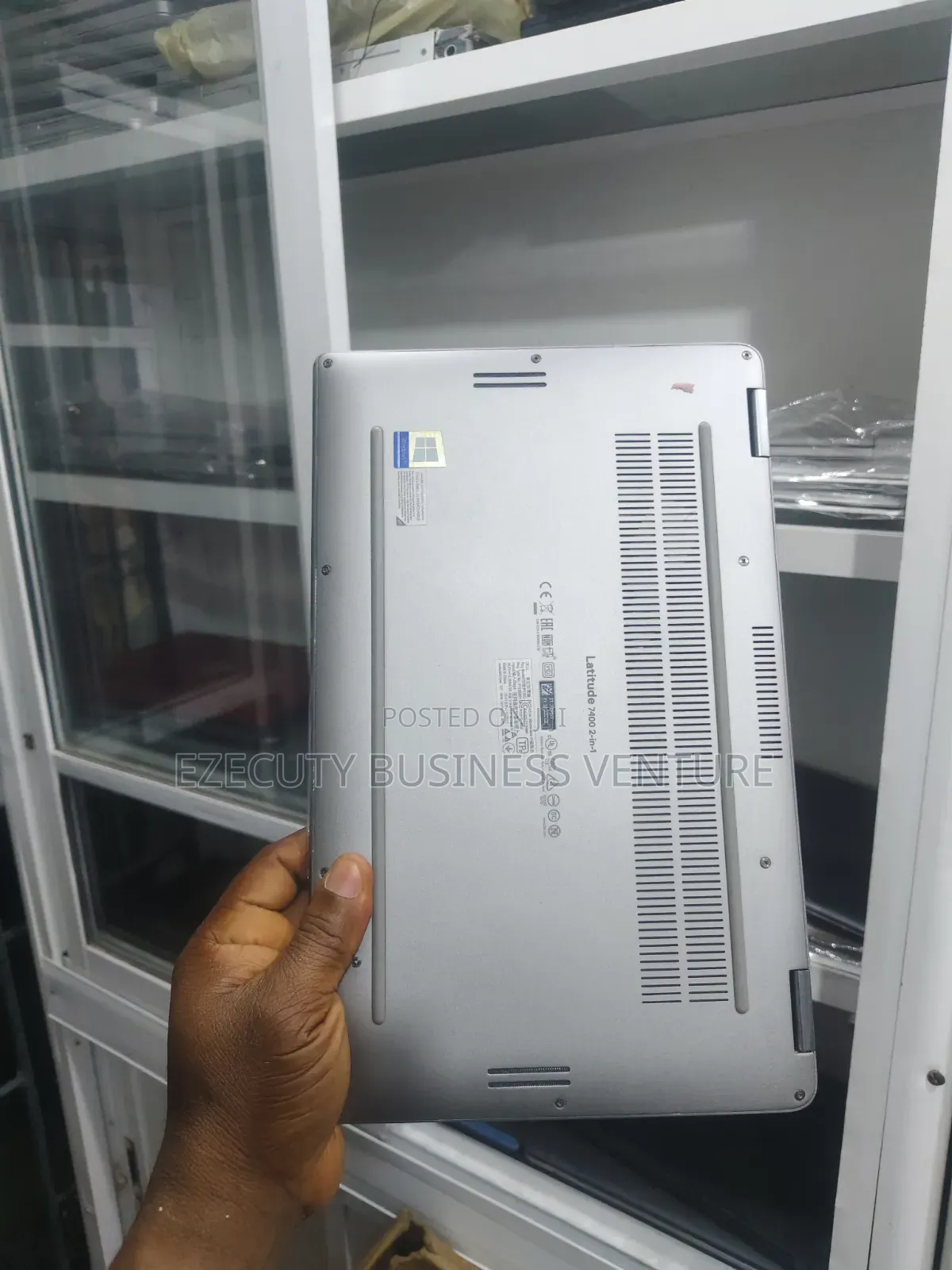 Laptop Dell Latitude 7400 8GB Intel Core i7 SSD 256GB
