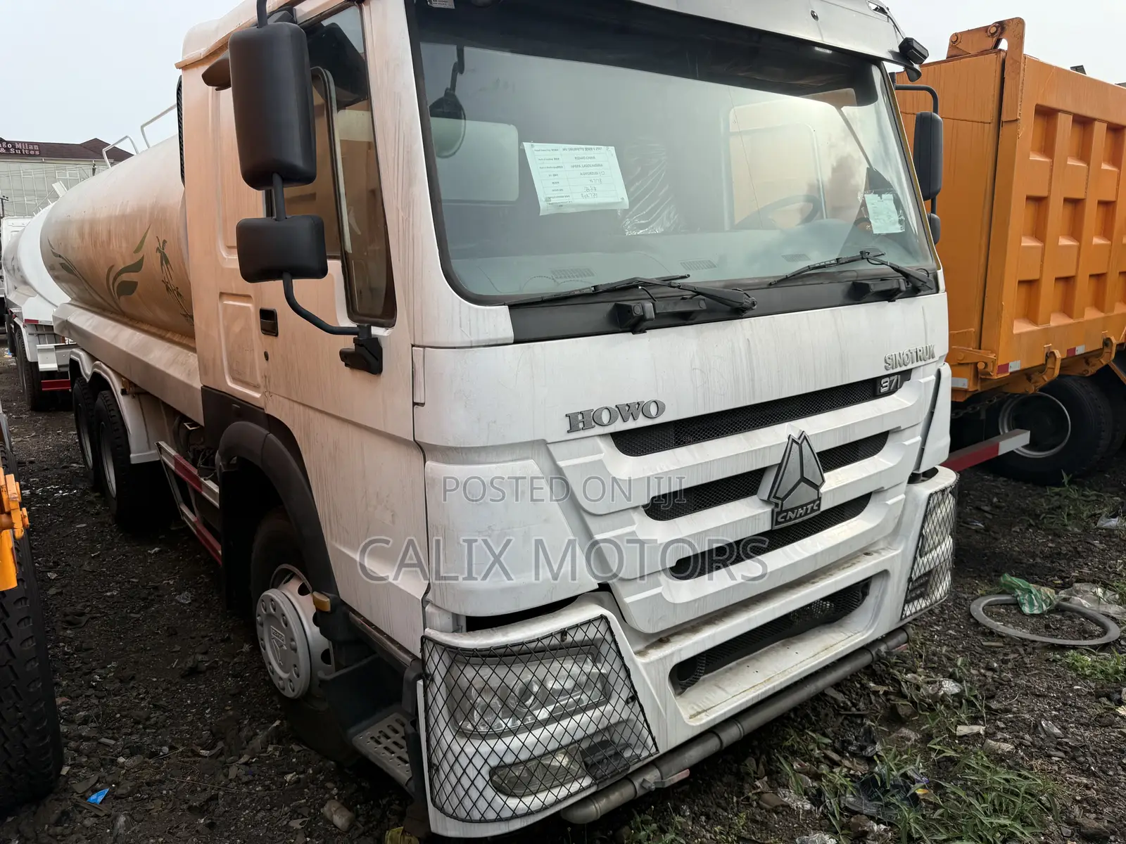 Foreign Used Howo Truck Water Tanker 371hp.