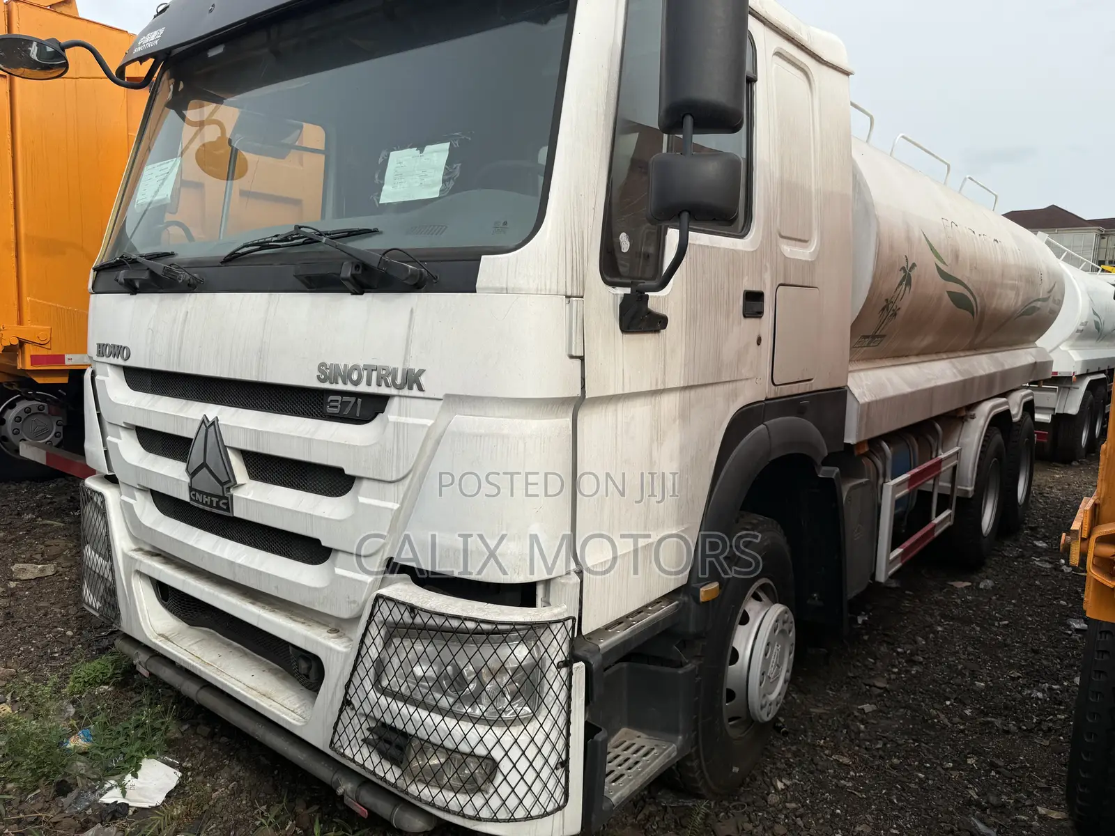 Foreign Used Howo Truck Water Tanker 371hp.