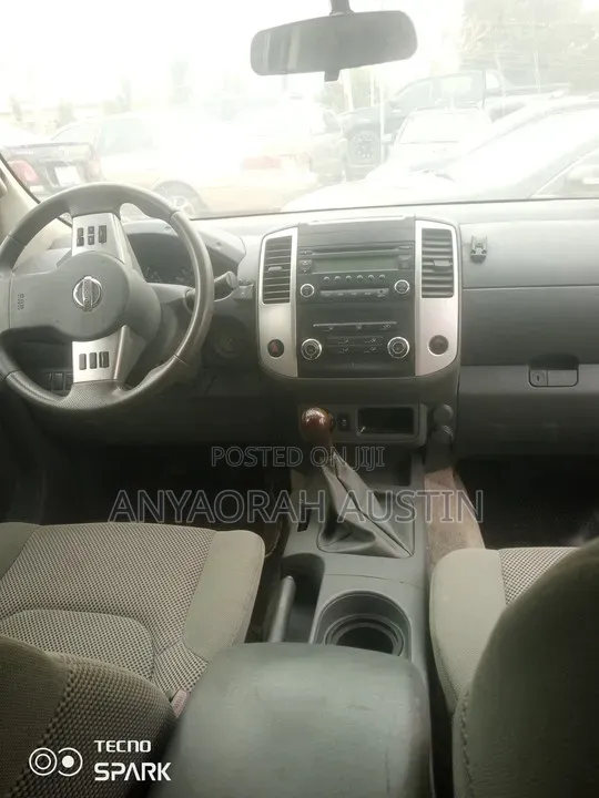 Nissan Frontier 2014 Blue