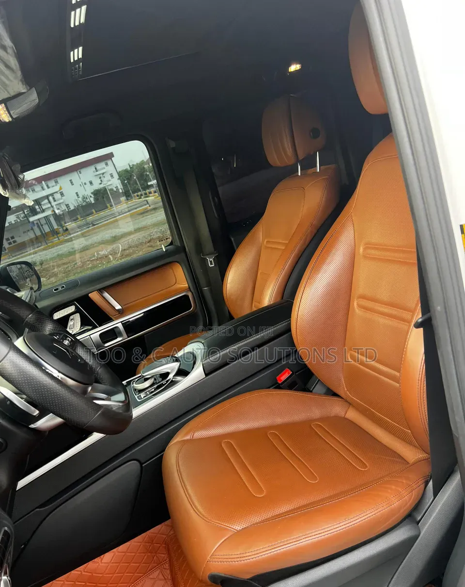 Mercedes-Benz G-Class Base G 550 AWD 2019 White