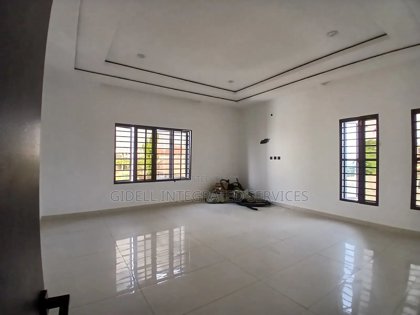 7bdrm Duplex in Kado for sale