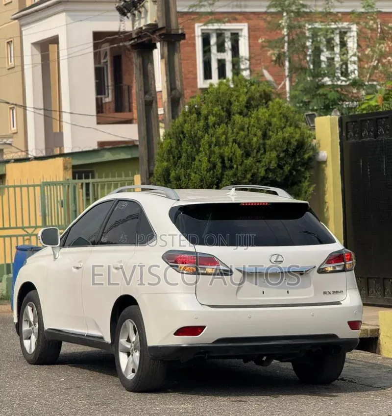 Lexus RX 350 FWD 2013 White