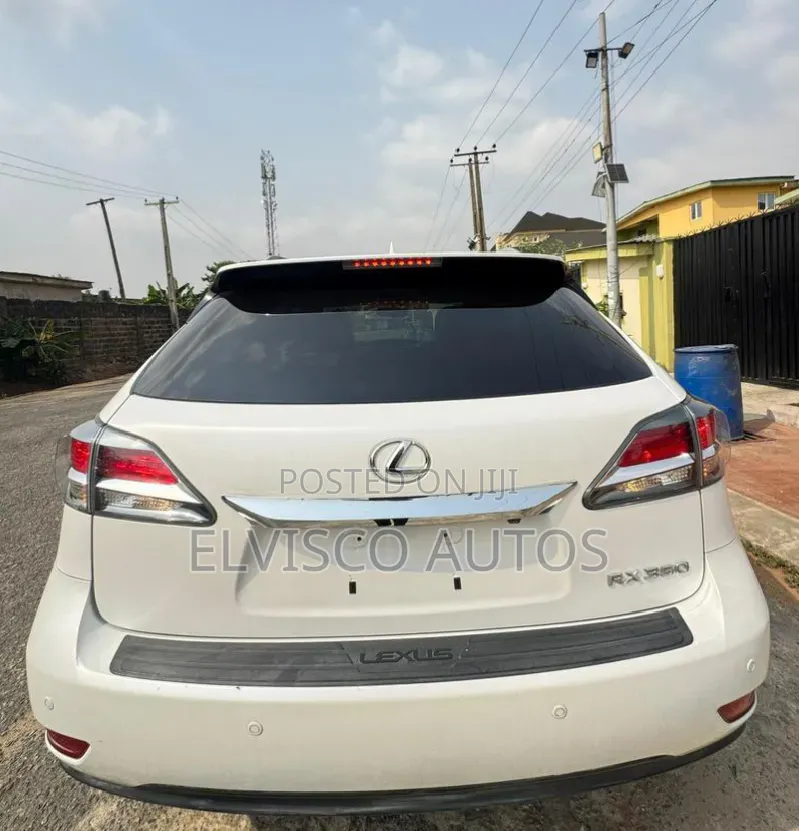 Lexus RX 350 FWD 2013 White