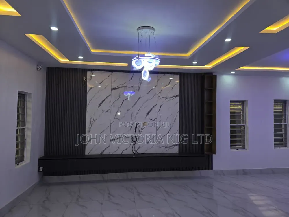 4bdrm Duplex in Gowon, Egbeda for sale