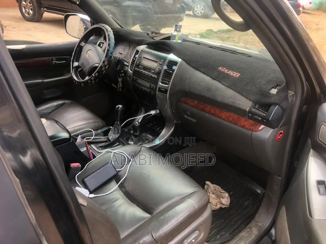 Toyota Land Cruiser Prado 4.0 Petrol TX-L 2009 Black