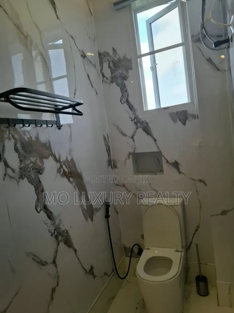 3bdrm Apartment in Banana Island for rent