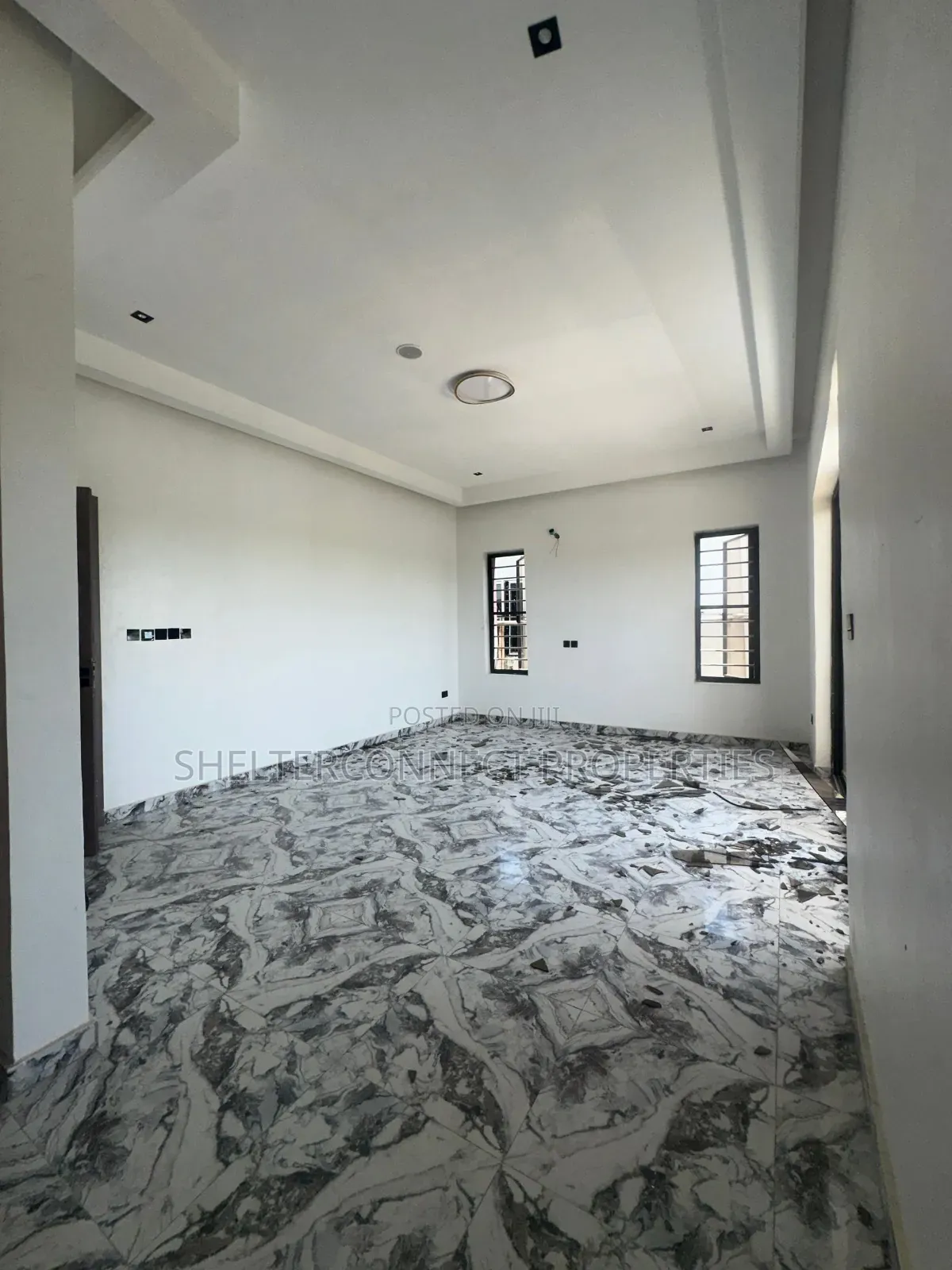 4bdrm Duplex in Ado / Ajah for sale