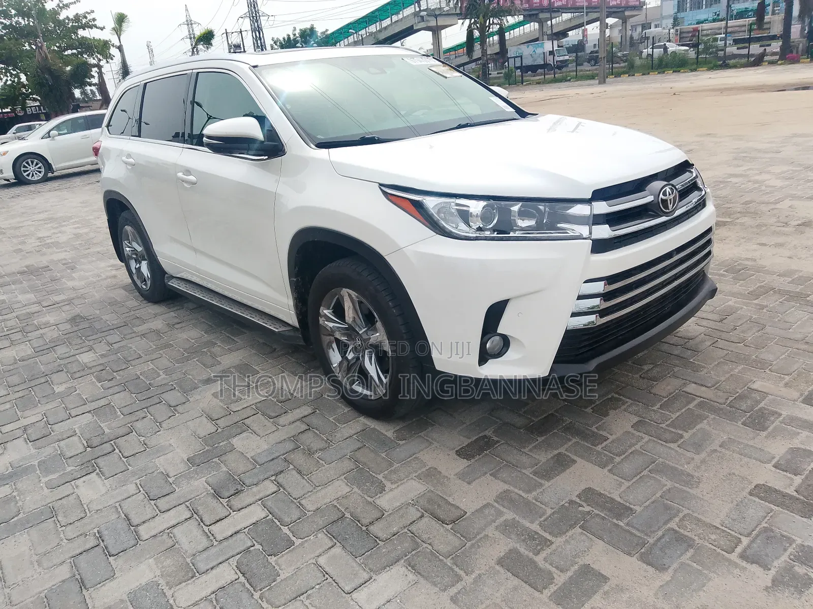 Toyota Highlander Limited 4x2 V6 (3.5L 6cyl 8A) 2018 White