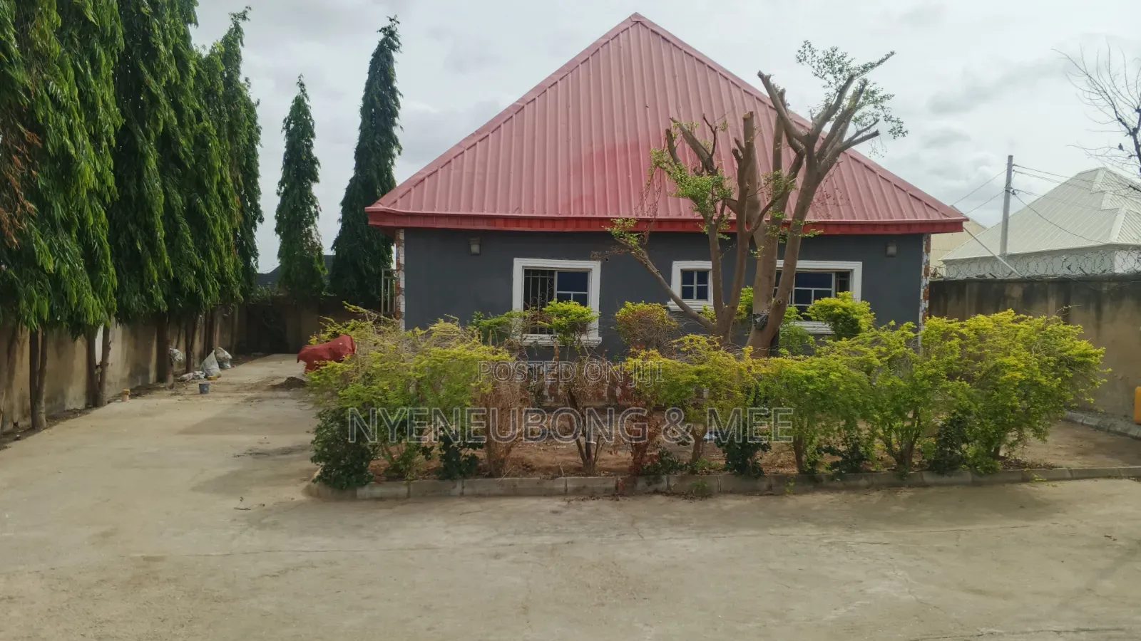 3bdrm Bungalow in Karu for rent